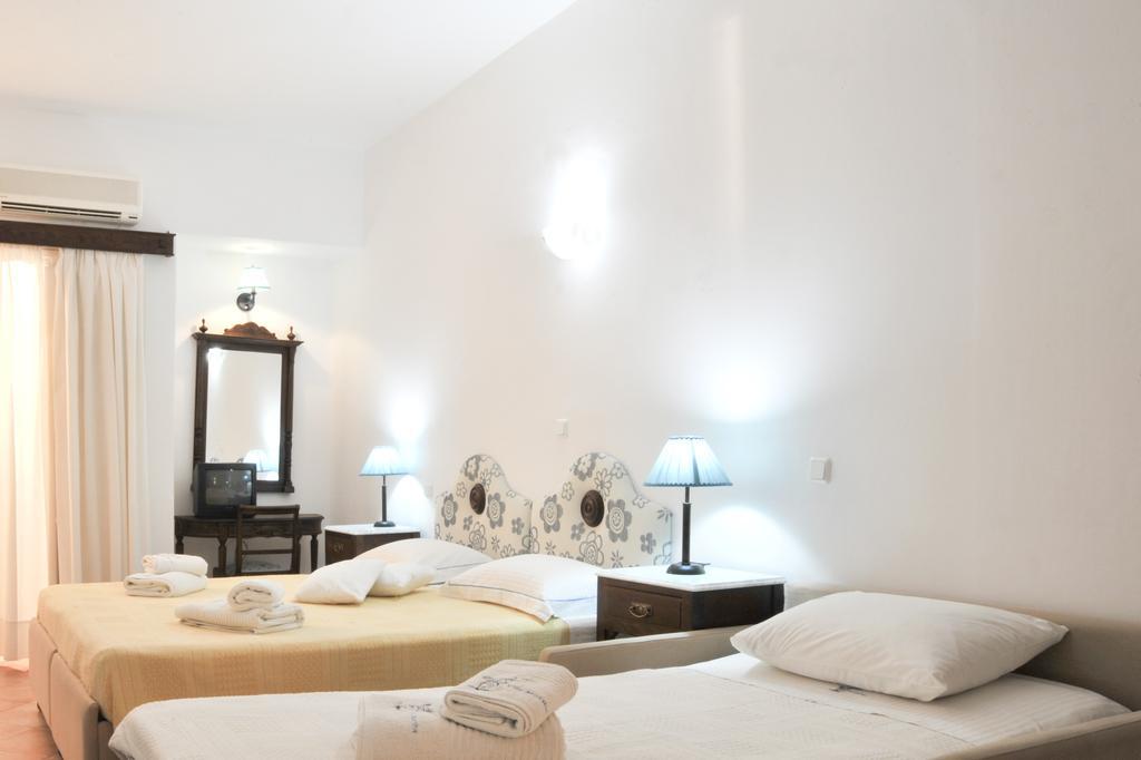 Villa Martha Spetses Town Room photo